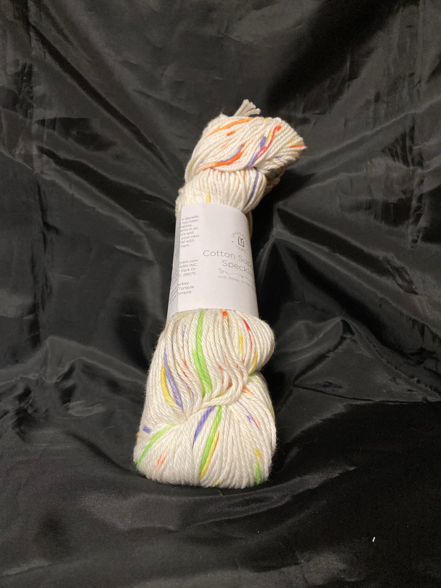 Universal Cotton Supreme Speckles