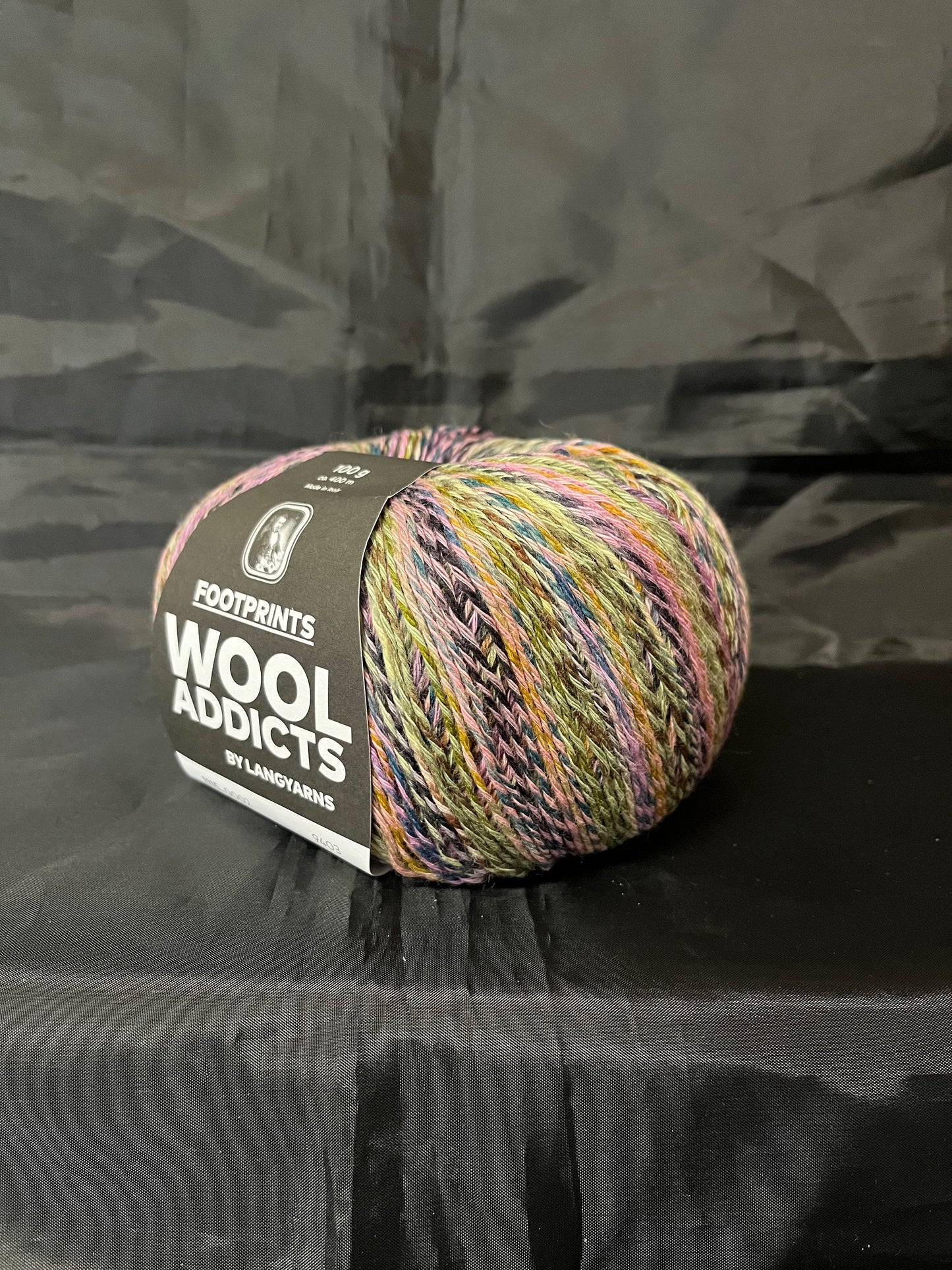 Wool Addicts Footprints